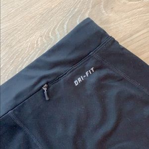 Nike Dri Fit Capri Leggings